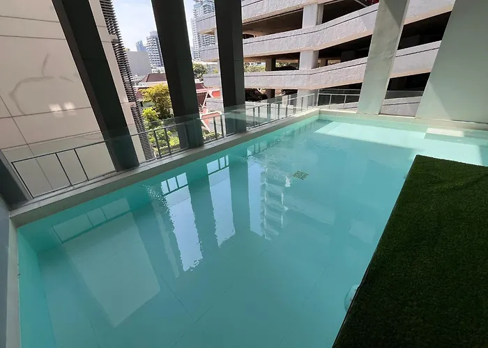 Luxury 4br - 8 Mins To Thonglor Bts * Bangkok
