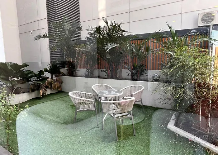 Luxury 4br - 8 Mins To Thonglor Bts * Bangkok