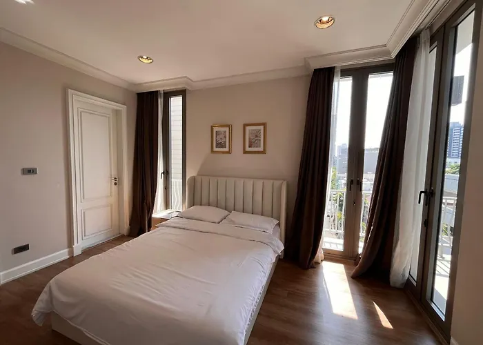 Luxury 4br - 8 Mins To Thonglor Bts Villa Bangkok