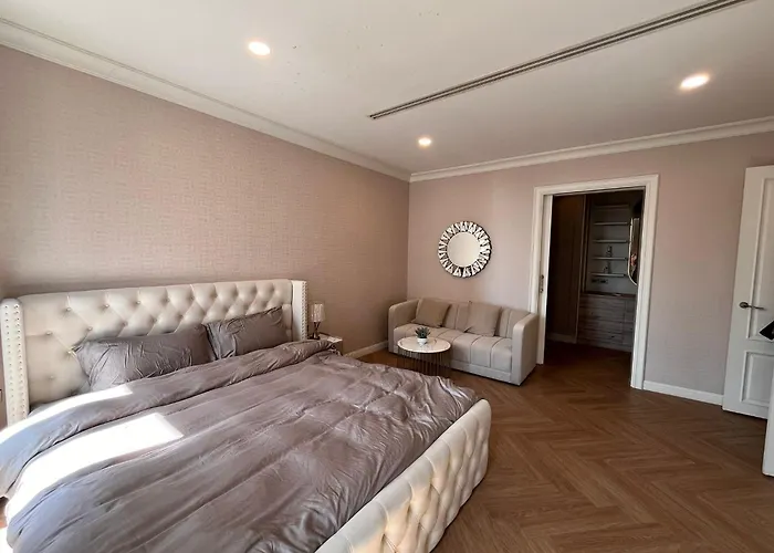 Villa Luxury 4br - 8 Mins To Thonglor Bts